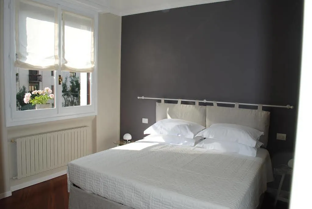 Bed & Breakfast Bed&Cafe